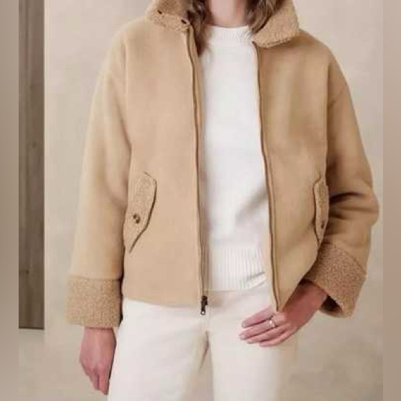 Banana Republic SHERPA BOMBER JACKET - Picture 3 of 8